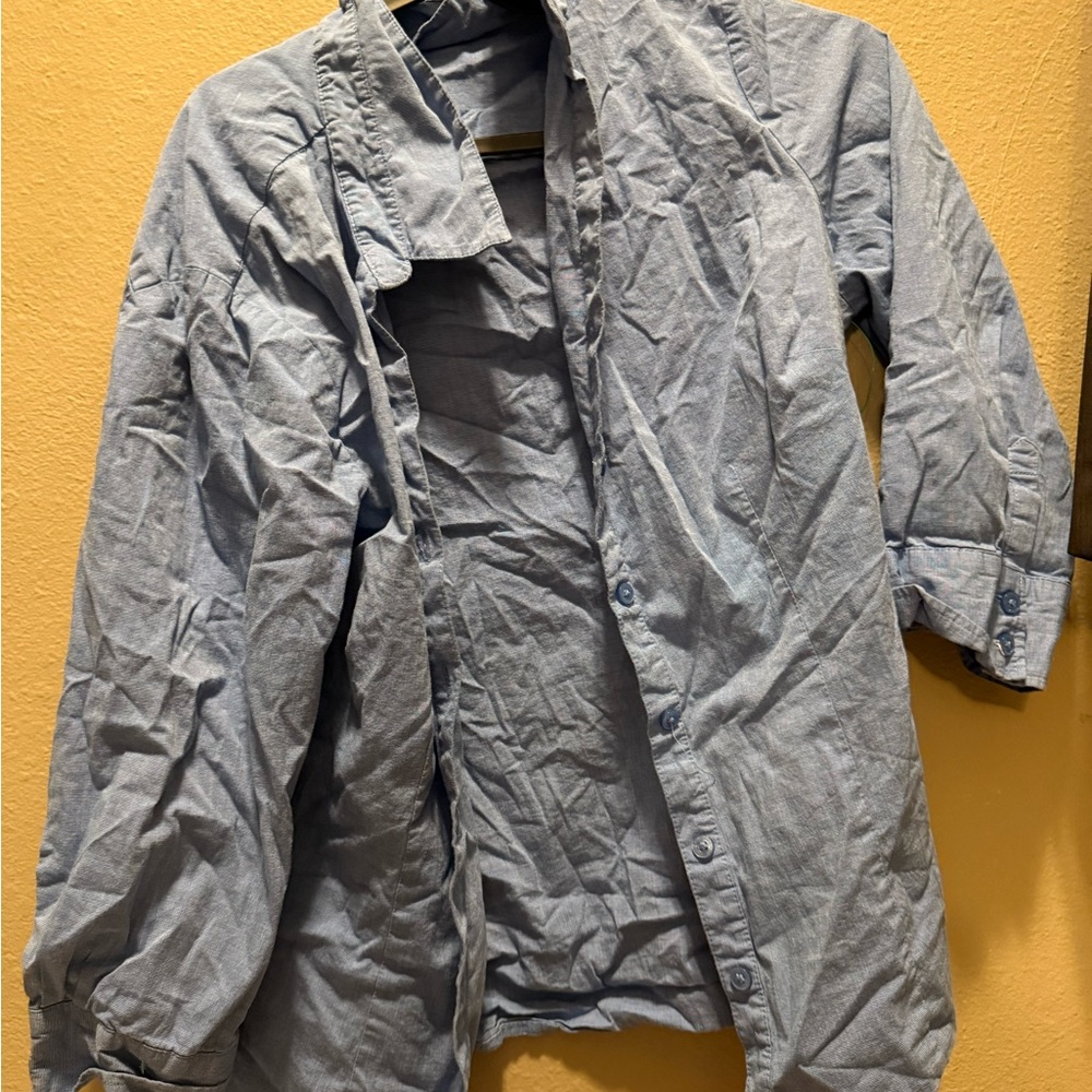 Croft & Barrow Light Blue Button-Up Shirt